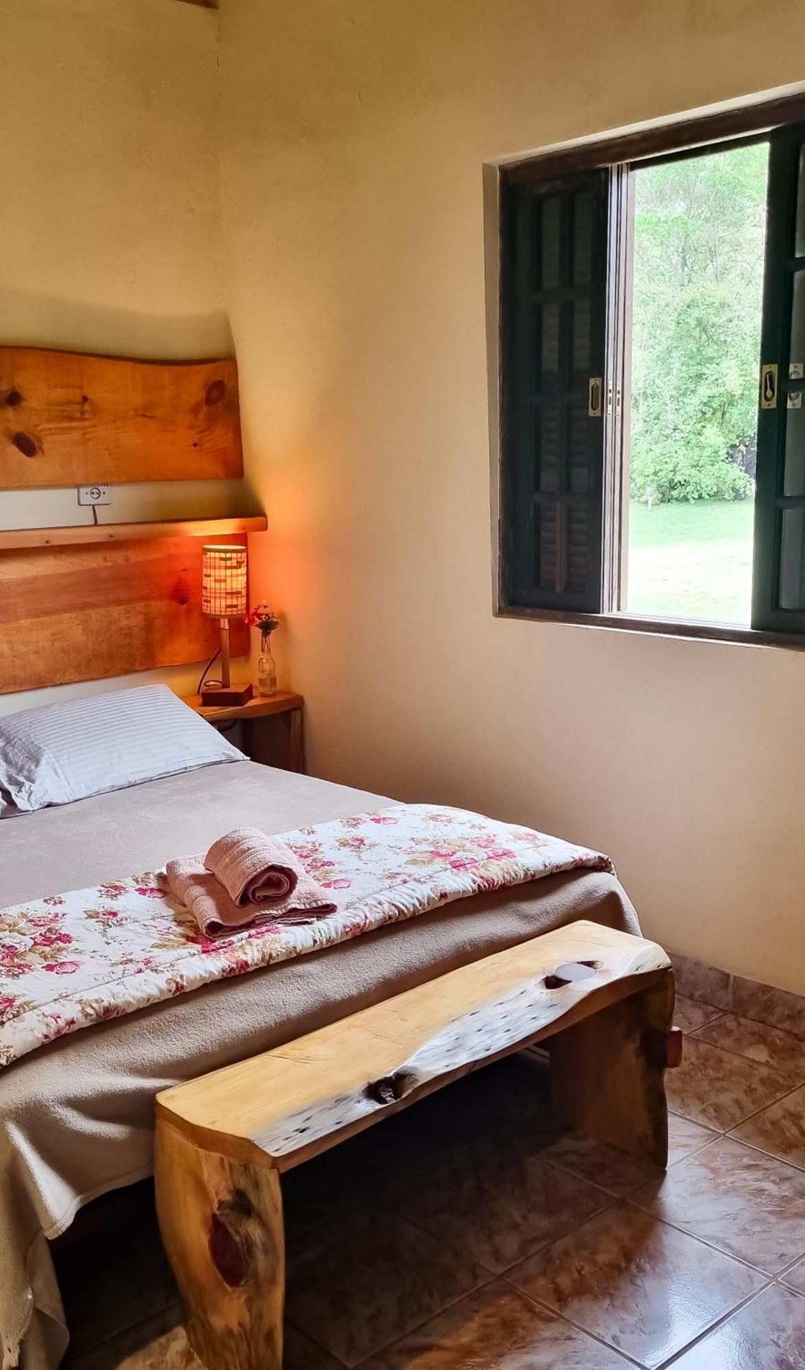 Hospedaria Vida Na Roca Sao Bento do Sapucai Δωμάτιο φωτογραφία